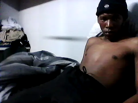 momo898986 online show from 10/25/25, 10:37