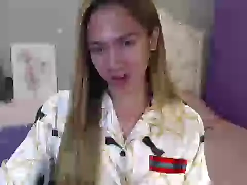 urGoddessChloexxx online show from 05/28/26, 05:32