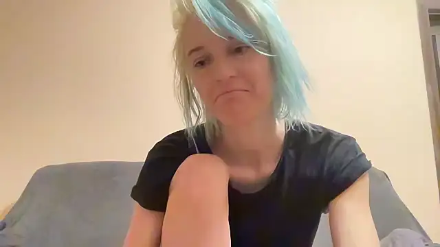 Lea Elfie online show from 03/21/26, 06:00