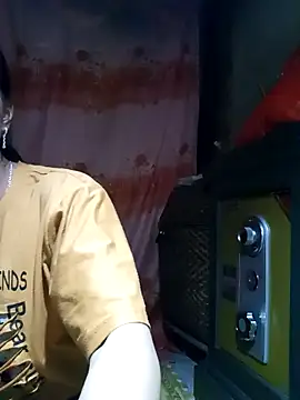 Phuongphuongg online show from 09/18/25, 01:35