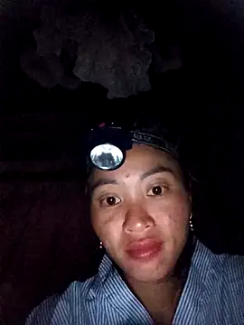 Phuongphuongg online show from 10/07/25, 01:41