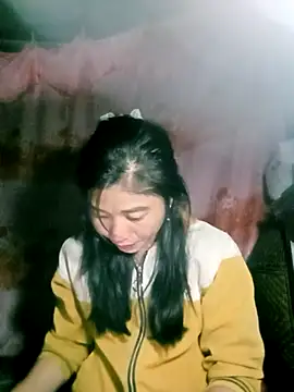 Phuongphuongg online show from 11/18/25, 02:06