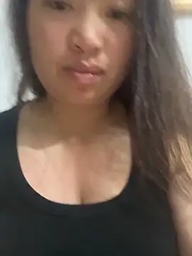 Nhung584 online show from 10/10/25, 12:48