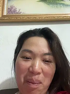 Nhung584 online show from 10/19/25, 01:45