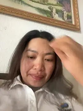 Nhung584 online show from 11/06/25, 07:09