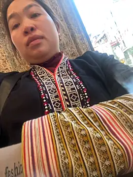 Nhung584 online show from 11/16/25, 09:48