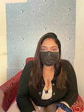 Snapshot of Horny_Kavita chatting on 11/18/25, 04:28 Horny Kavita online show from 11/18/25, 04:28