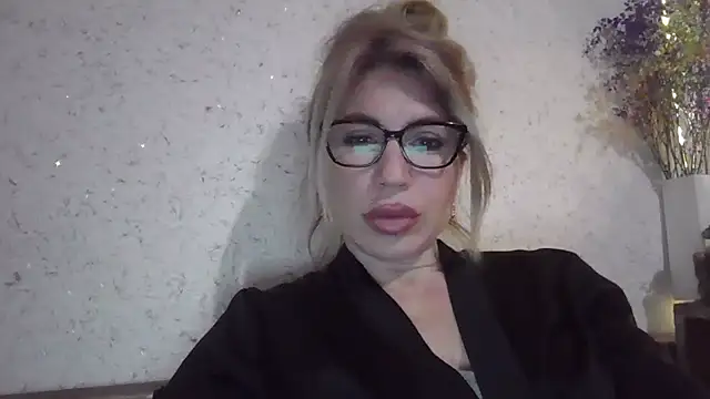 fox red lady7 online show from 03/05/26, 04:47