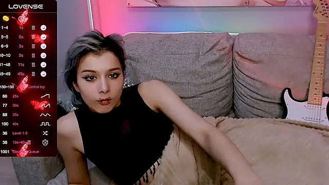 Snapshot of SophieAsh chatting on 10/11/25, 07:34 SophieAsh online show from 10/11/25, 07:34