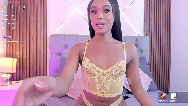 Anyeliin miller online show from 03/04/26, 12:33