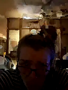 Snapshot of bb_empress chatting on 10/05/25, 07:12 bb empress online show from 10/05/25, 07:12