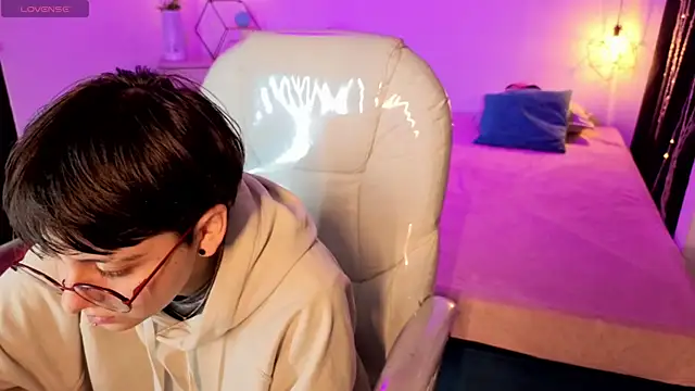 Nathaly ds online show from 11/08/25, 07:52