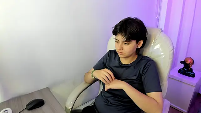 Nathaly ds online show from 02/13/26, 07:21