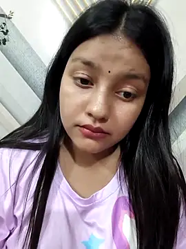 Snapshot of Dipali143143 chatting on 04/19/26, 06:32 Dipali143143 online show from 04/19/26, 06:32