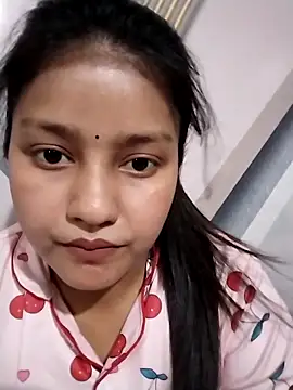 Snapshot of Dipali143143 chatting on 04/27/26, 05:22 Dipali143143 online show from 04/27/26, 05:22