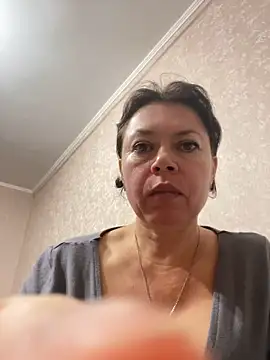 Kiravix online show from 10/30/25, 06:19