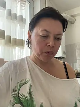 Kiravix online show from 02/21/26, 11:33