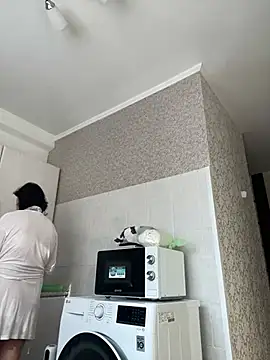 Kiravix online show from 03/17/26, 05:55