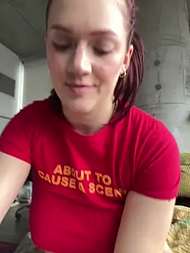 Snapshot of zarialove chatting on 03/21/26, 09:18 zarialove online show from 03/21/26, 09:18