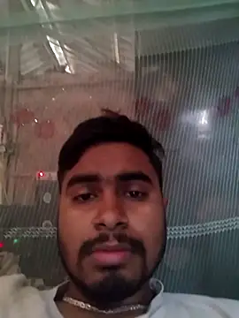 Snapshot of Rohit4500 chatting on 12/20/25, 03:02 Rohit4500 online show from 12/20/25, 03:02