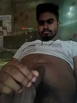 Snapshot of Rohit4500 chatting on 06/12/26, 01:48 Rohit4500 online show from 06/12/26, 01:48