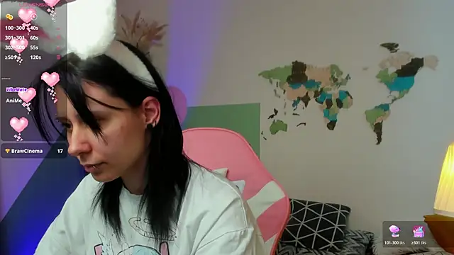 Snapshot of meomeee chatting on 05/01/26, 04:11 meomeee online show from 05/01/26, 04:11