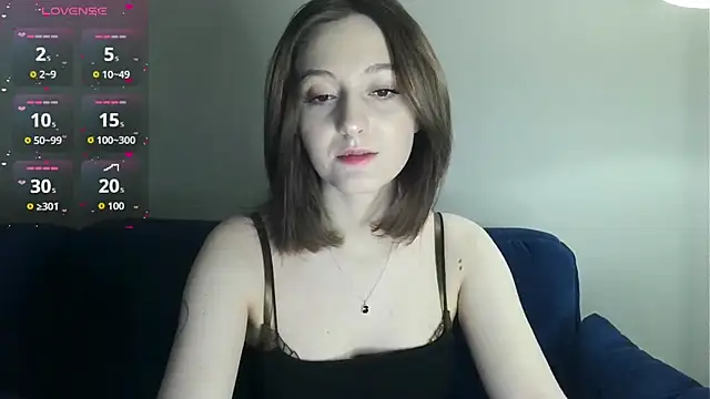 Snapshot of white_liillyy chatting on 03/05/26, 09:22 white liillyy online show from 03/05/26, 09:22