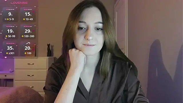 Snapshot of white_liillyy chatting on 04/16/26, 09:39 white liillyy online show from 04/16/26, 09:39