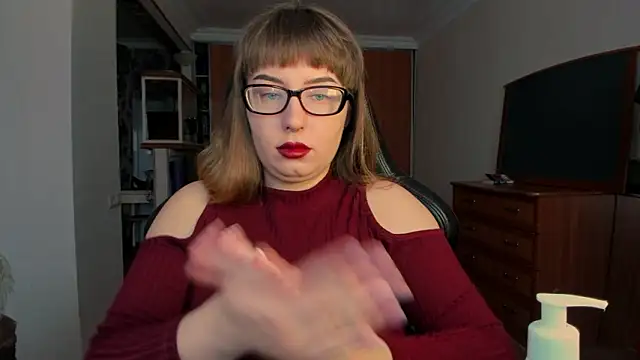 Snapshot of just_fucked777 chatting on 03/25/26, 07:03 just fucked777 online show from 03/25/26, 07:03