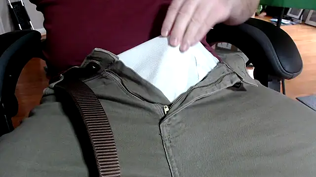 Snapshot of whitewagonsuck chatting on 02/21/26, 07:15 whitewagonsuck online show from 02/21/26, 07:15