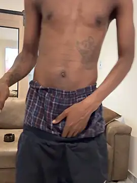 Snapshot of AllDayBbC chatting on 10/23/25, 03:33 AllDayBbC online show from 10/23/25, 03:33