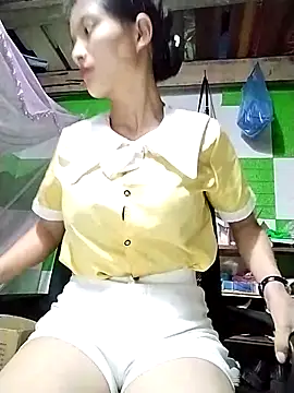 tdtd98 online show from 09/28/25, 05:02