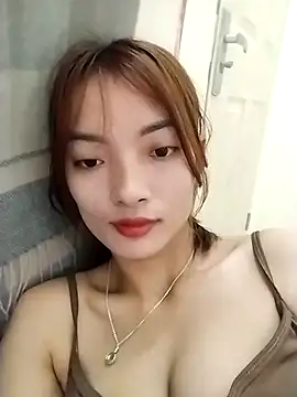 Snapshot of tdtd98 chatting on 03/29/26, 03:28 tdtd98 online show from 03/29/26, 03:28