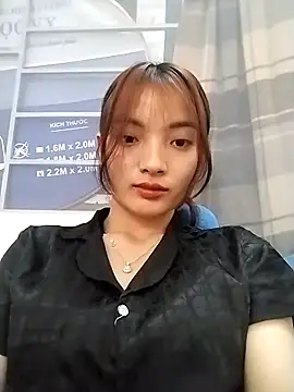 Snapshot of tdtd98 chatting on 04/13/26, 07:14 tdtd98 online show from 04/13/26, 07:14