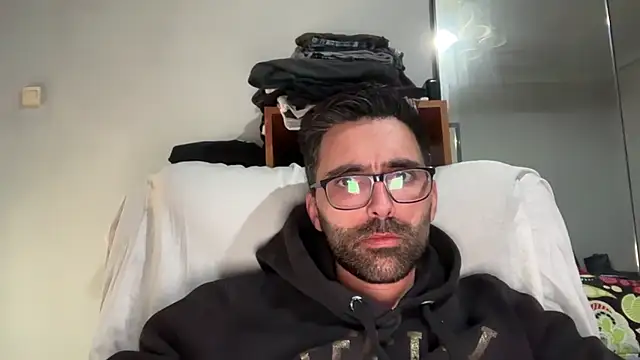 Snapshot of Alicante34 chatting on 05/16/26, 10:23 Alicante34 online show from 05/16/26, 10:23