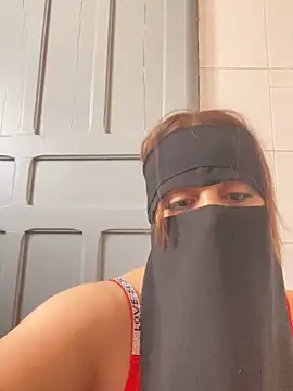 Snapshot of _Jori_ chatting on 09/15/25, 02:28 Jori online show from 09/15/25, 02:28