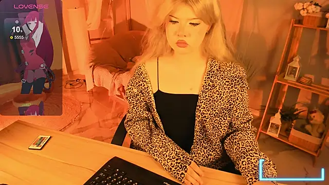 LilithNelson online show from 09/11/25, 05:57