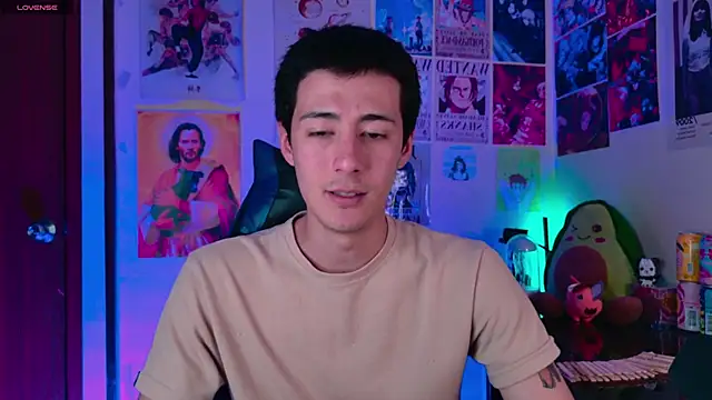 Snapshot of Jeremias_miller chatting on 11/12/25, 11:03 Jeremias miller online show from 11/12/25, 11:03