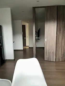 Snapshot of Megansexsymbol chatting on 12/21/25, 10:17 Megansexsymbol online show from 12/21/25, 10:17