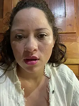 Snapshot of sabrossa chatting on 03/12/26, 03:34 sabrossa online show from 03/12/26, 03:34