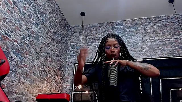 Snapshot of WILD_FIREE_ chatting on 03/20/26, 08:03 WILD FIREE online show from 03/20/26, 08:03