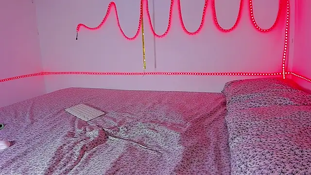 Dulce TentacionLatina online show from 10/06/25, 10:18