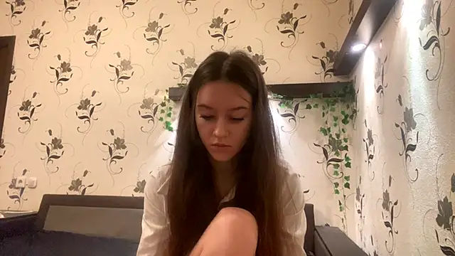 AshleyEady online show from 09/18/25, 09:17
