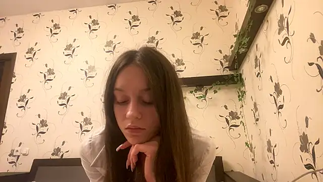 AshleyEady online show from 09/22/25, 10:01
