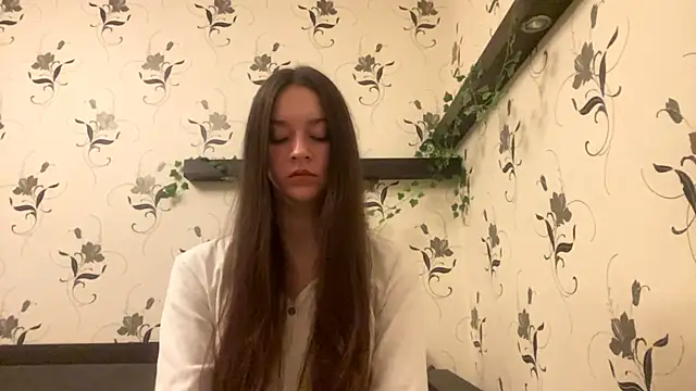 AshleyEady online show from 10/02/25, 09:22