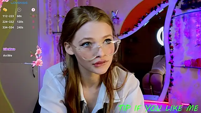 Snapshot of Marry_Juanna chatting on 07/25/26, 05:32 Marry Juanna online show from 07/25/26, 05:32
