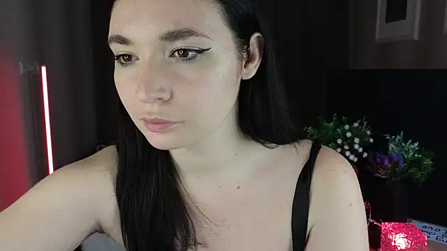 cute club online show from 10/14/25, 05:03