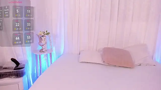 manyaa  online show from 05/14/26, 07:31