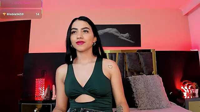 Snapshot of ScarletTorres chatting on 10/08/25, 07:11 ScarletTorres online show from 10/08/25, 07:11