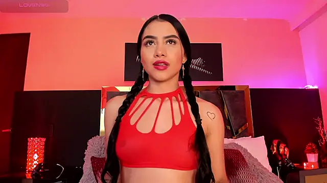 Snapshot of ScarletTorres chatting on 11/20/25, 07:02 ScarletTorres online show from 11/20/25, 07:02